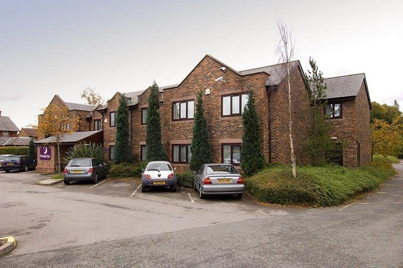 Premier Inn Warrington South エクステリア 写真